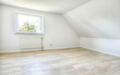 Vermietung-RH-Schlutup-OG-Zimmer-3-2