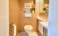 Bungalow-Gr.Grönau-Gäste-WC