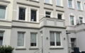 Haus Vorderseite ganz