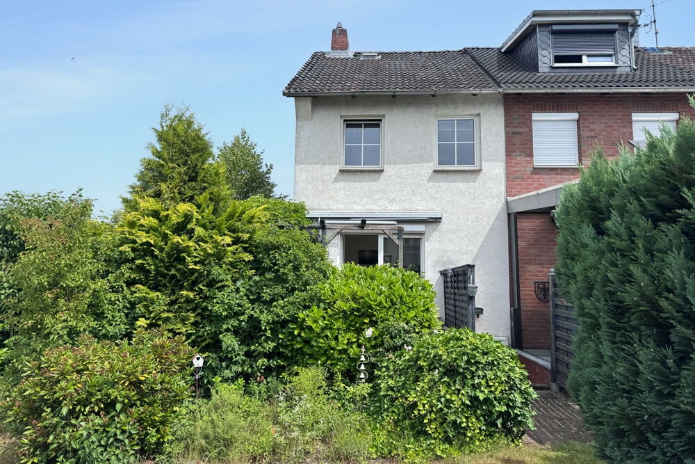HL-Kücknitz. Kaufen statt Mieten.  Nur 6 km zur Ostsee! Endreihenhaus. Garage. Kleine Erbpacht
